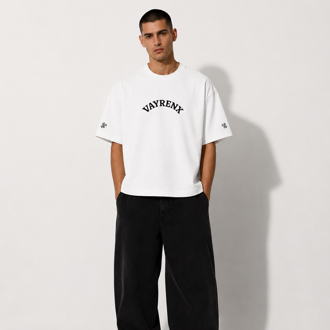 VAYRENX - Arch Logo Men's Box Tee