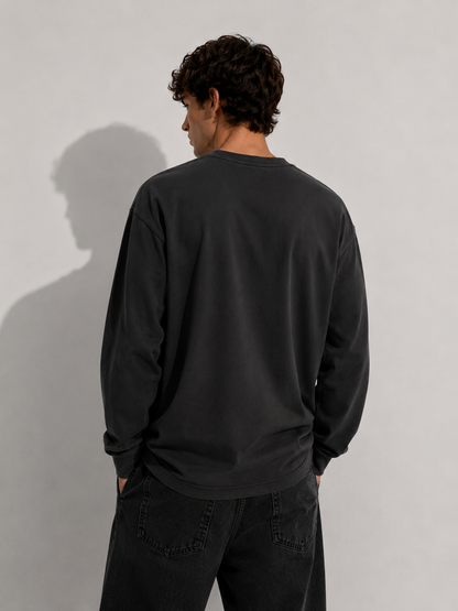 VAYRENX - Abstract Wave Graphic Long Sleeve Tee