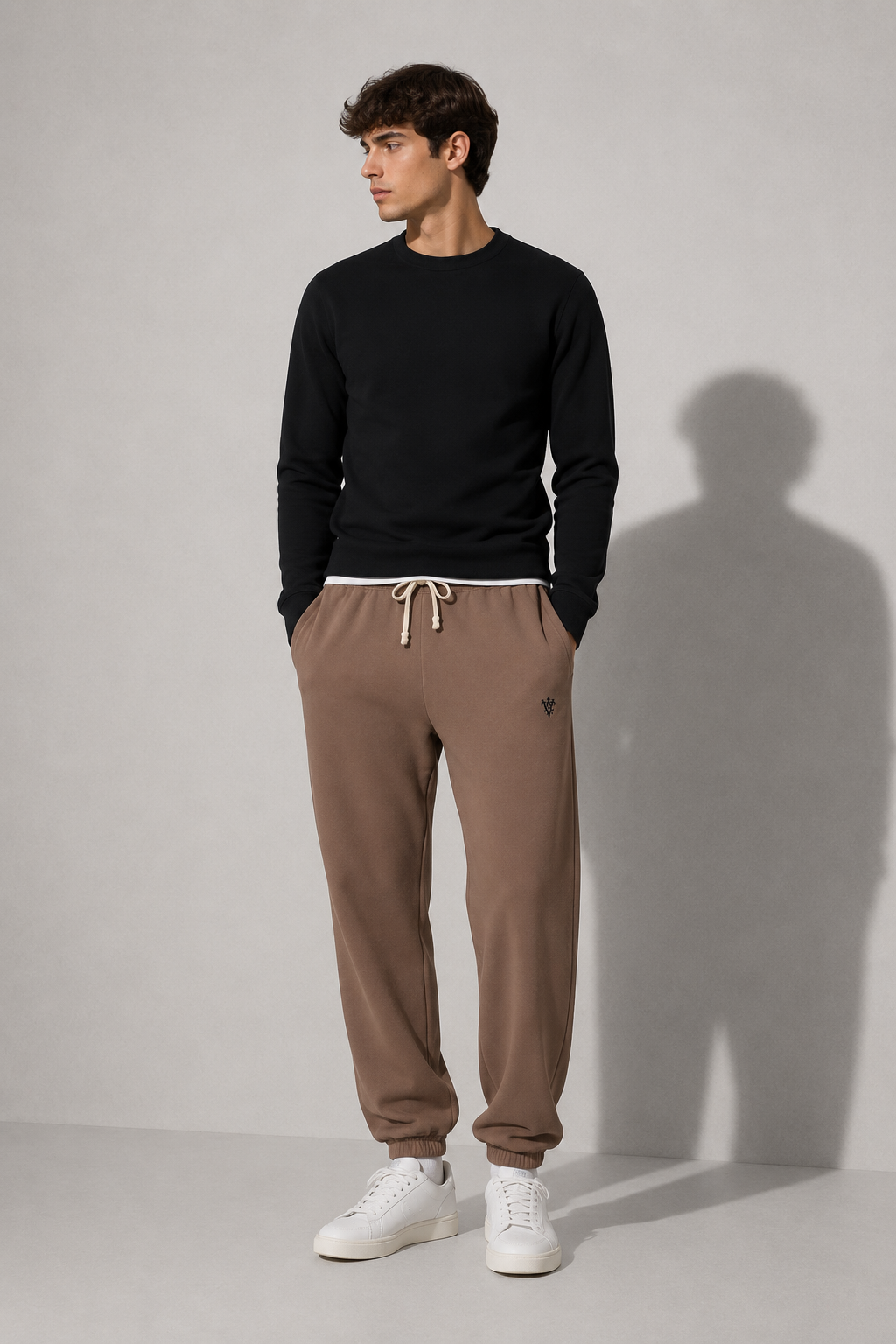 VAYRENX - V Logo Sweatpants